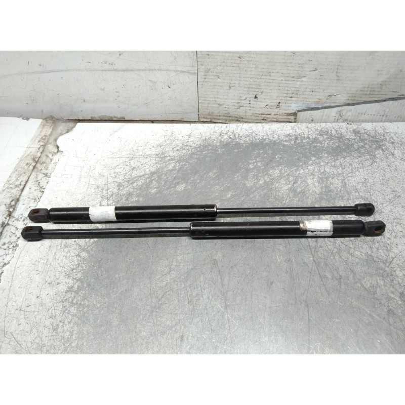 Recambio de amortiguadores maletero / porton para nissan primera berlina (p11) gx referencia OEM IAM   700N