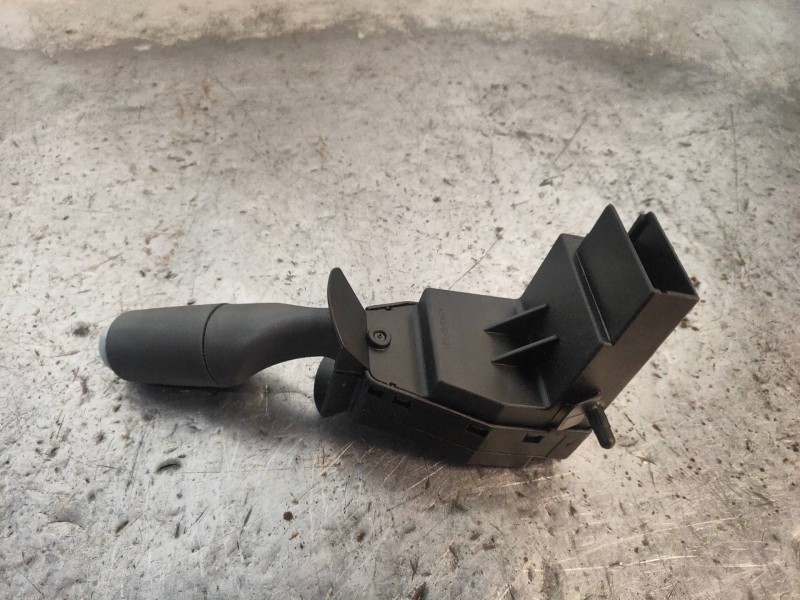 Recambio de mando limpia para smart coupe fortwo coupe cdi referencia OEM IAM 0001272V010  