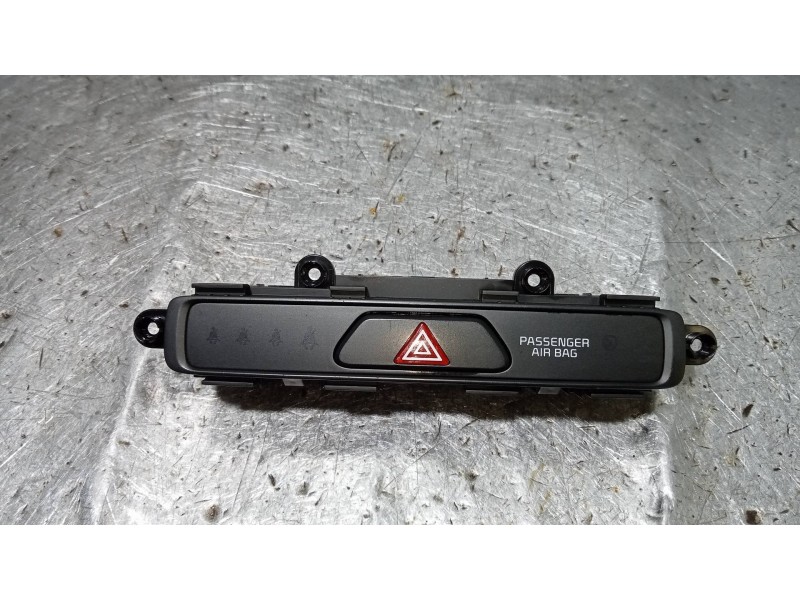 Recambio de mando multifuncion para kia sportage business 2wd referencia OEM IAM 95960F1000 4A93601000 