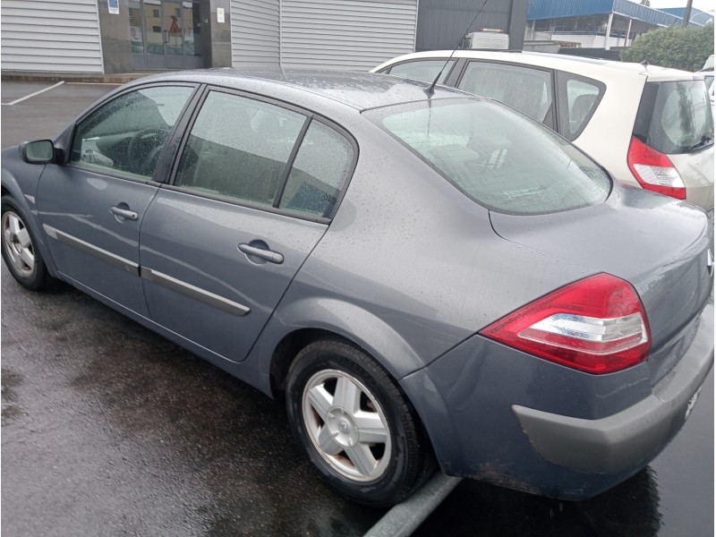 renault megane ii classic berlina del año 2006 renault megane ii classic berlina del año 2006