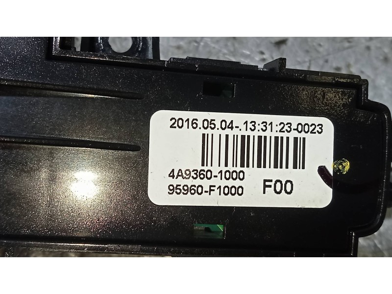 Recambio de mando multifuncion para kia sportage business 2wd referencia OEM IAM 95960F1000 4A93601000 