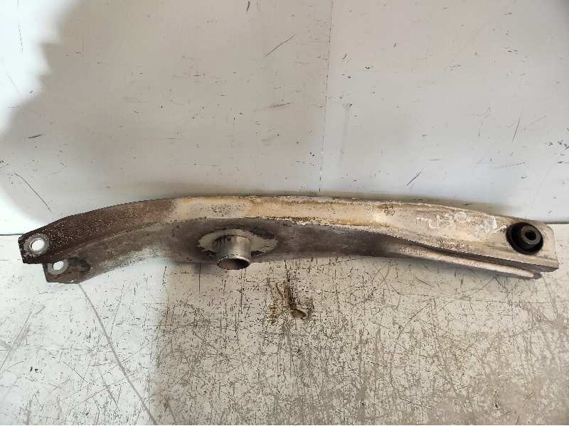 Recambio de brazo suspension superior trasero derecho para opel insignia berlina edition referencia OEM IAM   