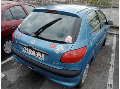 peugeot 206 berlina del año 2001 2