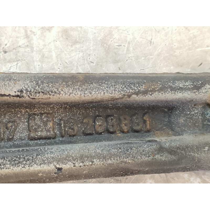 Recambio de brazo suspension inferior trasero izquierdo para opel insignia berlina edition referencia OEM IAM 13268881  