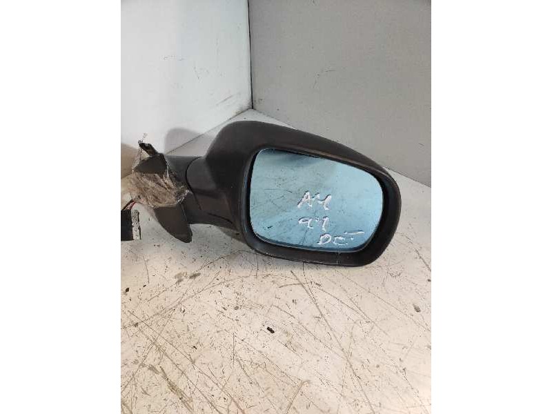 Recambio de retrovisor derecho para audi a4 berlina (b5) 1.8 referencia OEM IAM   