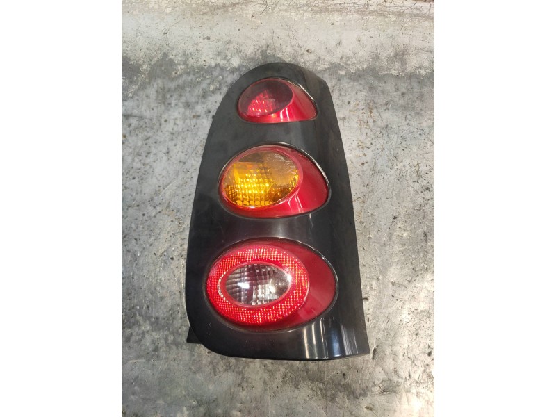 Recambio de piloto trasero derecho para smart coupe fortwo coupe cdi referencia OEM IAM   