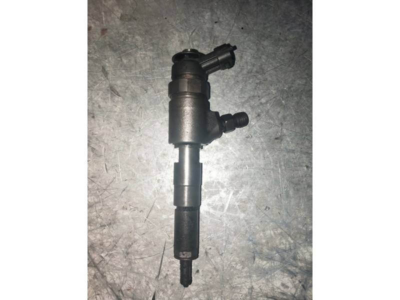 Recambio de inyector para peugeot 307 (s1) xn referencia OEM IAM 0119 0445110075 9641496180