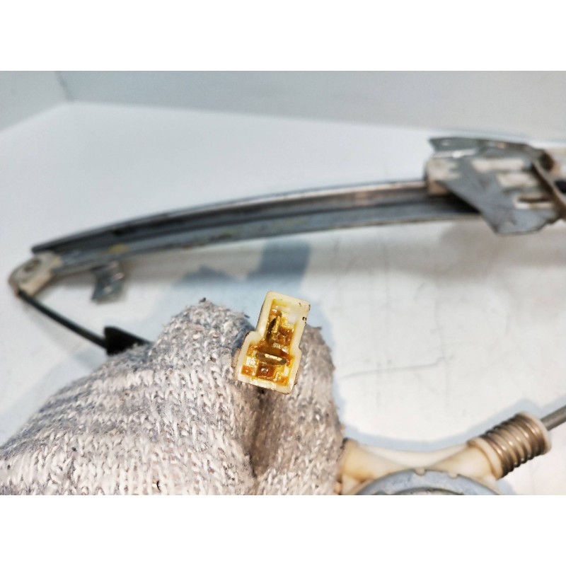 Recambio de elevalunas delantero izquierdo para mitsubishi galant berlina (e50) 2000 glsi berlina (4-ptas.) referencia OEM IAM M