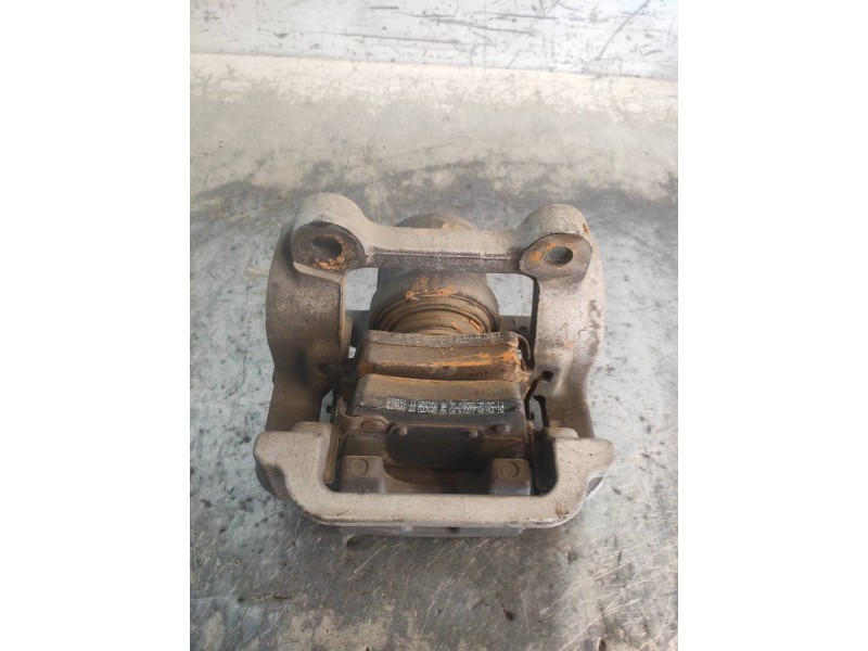 Recambio de pinza freno trasera derecha para lancia thema gold referencia OEM IAM   68548608AA