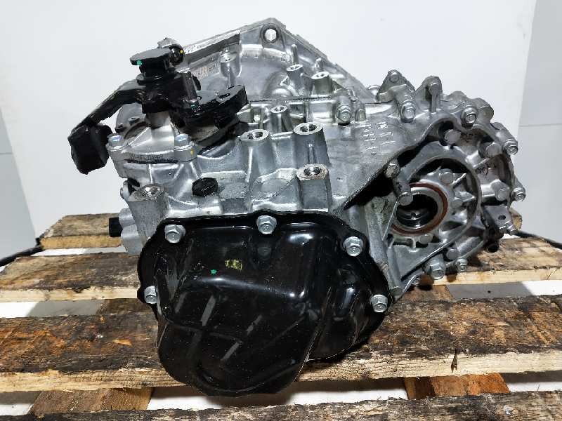 Recambio de caja cambios para kia stonic (ybcuv) concept referencia OEM IAM U94L TJW5F 155677