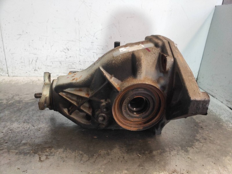 Recambio de diferencial trasero para lancia thema gold referencia OEM IAM A2033610706  68040265AA