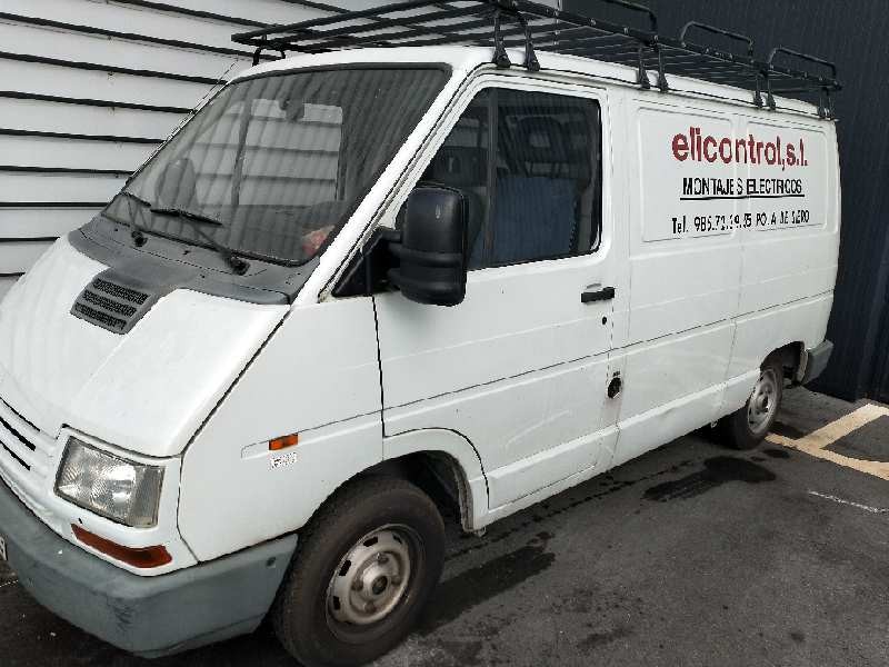 renault trafic (desde 5.89) del año 2000