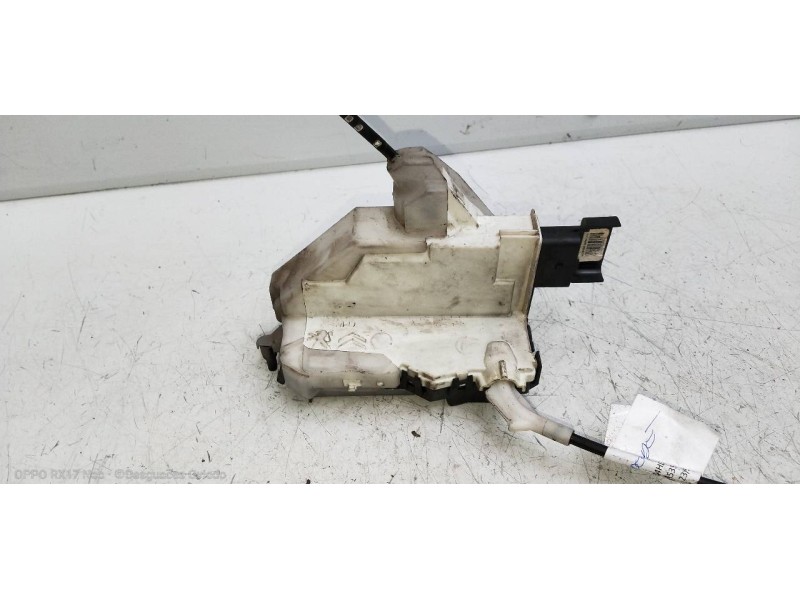 Recambio de motor cierre centralizado delantero derecho para citroen c3 selection referencia OEM IAM 732308  
