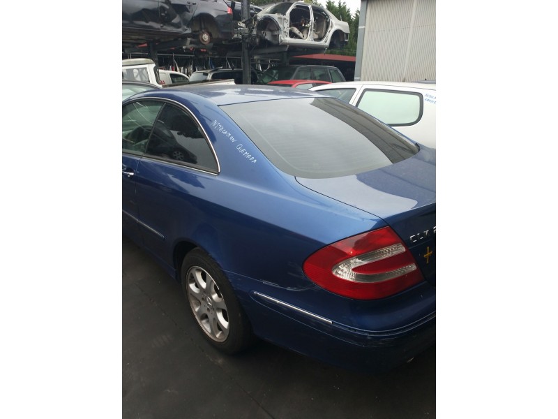 mercedes clase clk (w209) coupe del año 2004