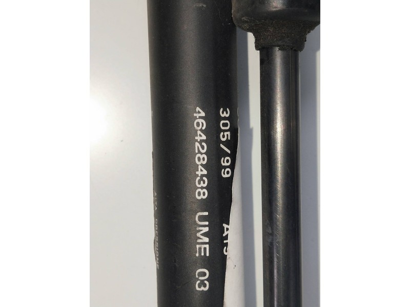 Recambio de amortiguadores maletero / porton para lancia lybra berlina 1.9 jtd cat referencia OEM IAM 46428438  