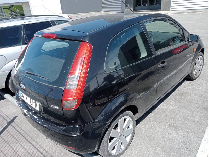 ford fiesta (cbk) del año 2003