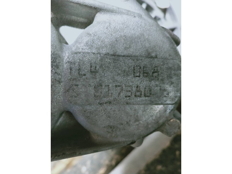 Recambio de caja cambios para renault megane iii berlina 5 p dynamique referencia OEM IAM TL4068 S017380 6V