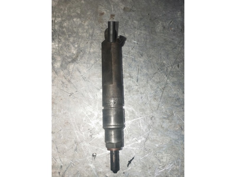 Recambio de inyector para seat ibiza (6k) 1.9 tdi referencia OEM IAM 028130201G  