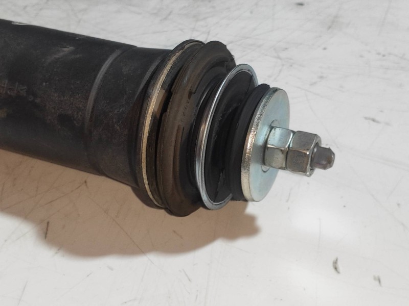 Recambio de amortiguador trasero izquierdo para citroen c1 urban ride referencia OEM IAM 485300H070  