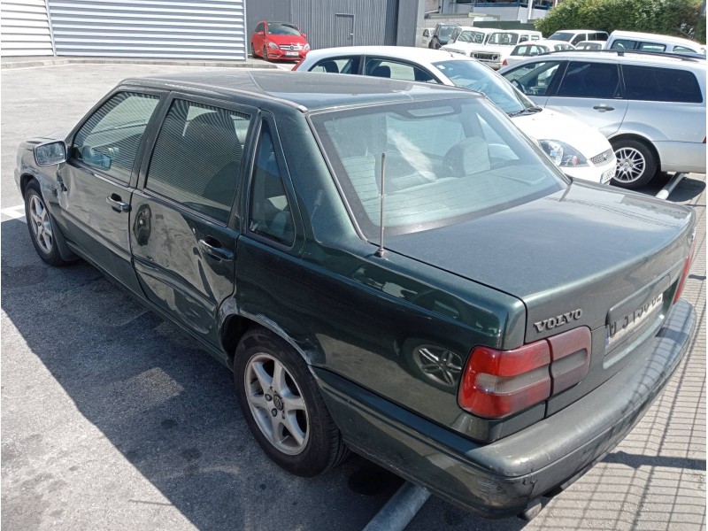 volvo s70 berlina del año 1998