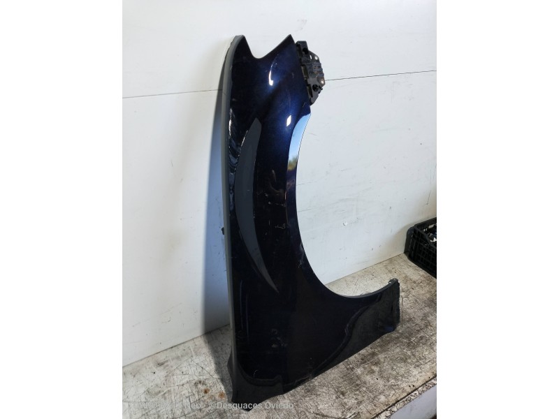 Recambio de aleta delantera derecha para lancia thema gold referencia OEM IAM 55113438AD  