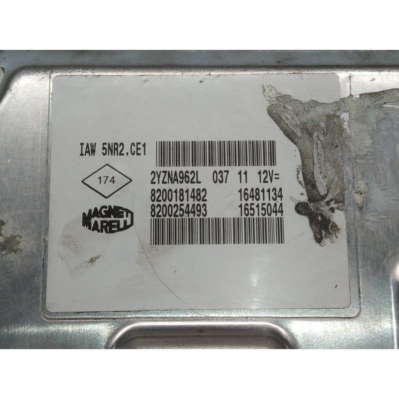 Recambio de centralita motor uce para renault clio ii fase i (b/cbo) 1.2 16 v rt (b/cb05/w) referencia OEM IAM IAW5NR2CE1 820018