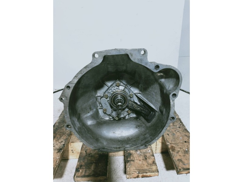 Recambio de caja cambios para hyundai h 1 h 1 furg.caja cerr.c. quinta referencia OEM IAM X636954  