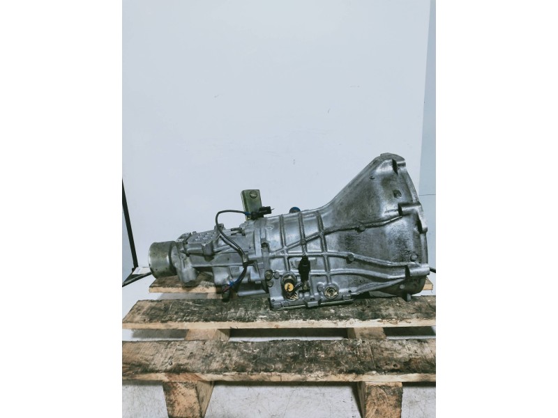 Recambio de caja cambios para hyundai h 1 h 1 furg.caja cerr.c. quinta referencia OEM IAM X636954  