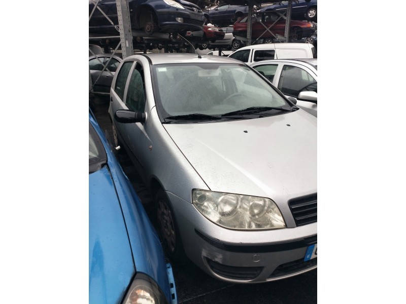 fiat punto berlina (188) del año 2004