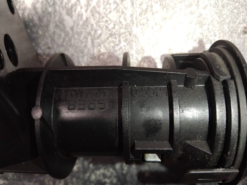 Recambio de conmutador de arranque para fiat punto berlina (188) 1.9 d elx (i) referencia OEM IAM B36505521  
