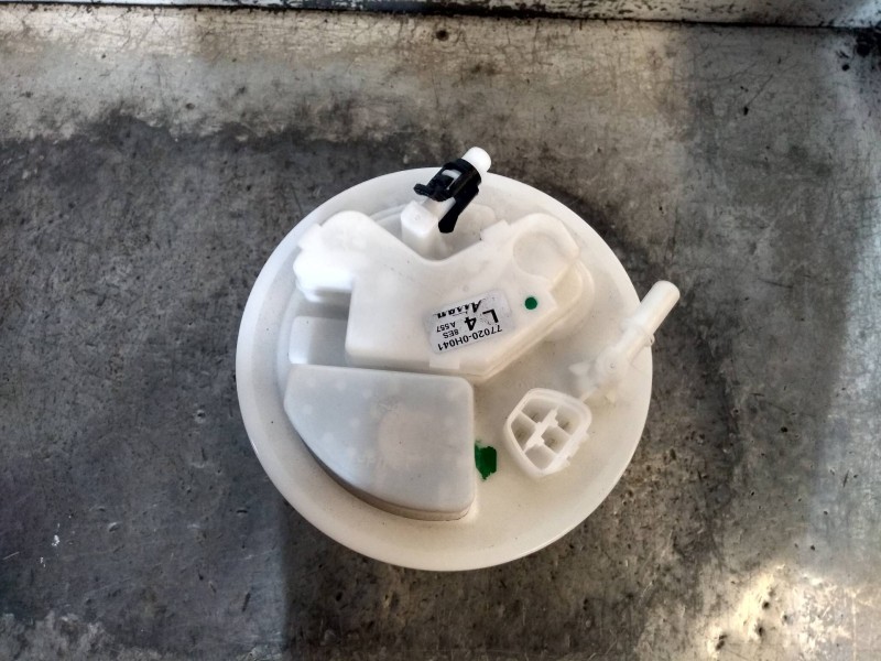 Recambio de bomba combustible para citroen c1 urban ride referencia OEM IAM 770200H041  