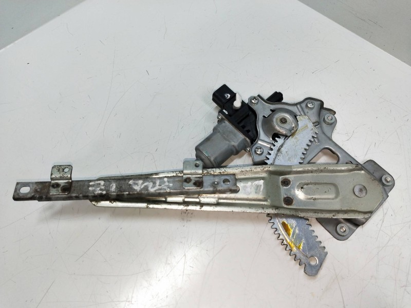 Recambio de elevalunas delantero izquierdo para mitsubishi lancer berlina (cy0) referencia OEM IAM 5743A110  4P