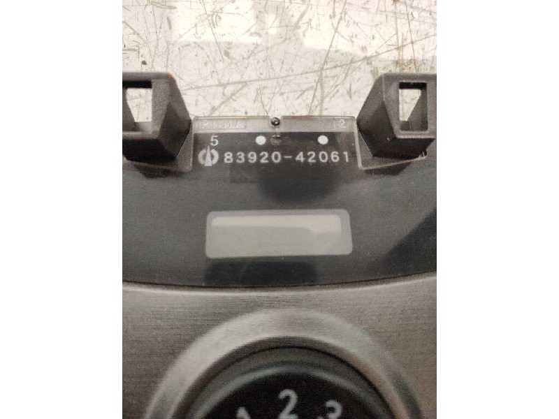 Recambio de mando calefaccion / aire acondicionado para toyota rav 4 (a3) active referencia OEM IAM 8392042061  