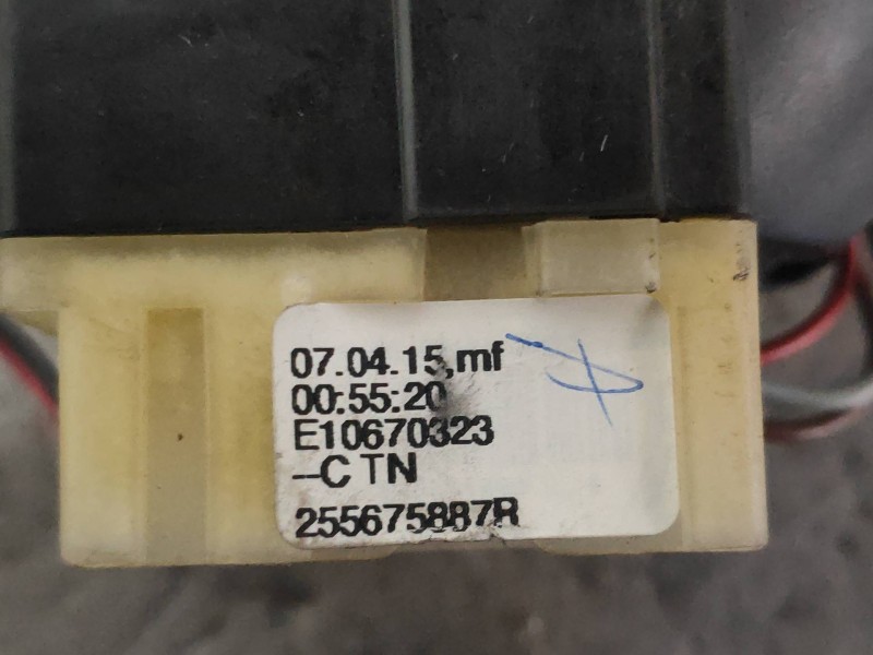 Recambio de mando luces para renault clio iv business referencia OEM IAM 255675887R  