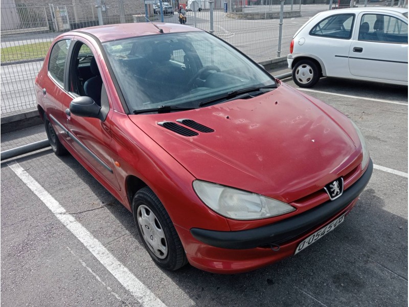 peugeot 206 berlina del año 1998