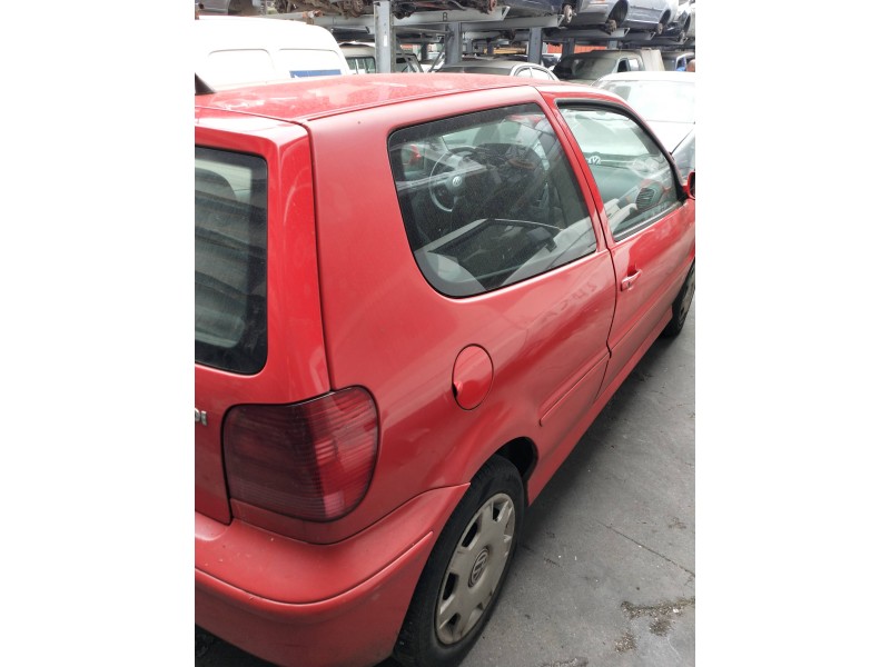 volkswagen polo berlina (6n2) del año 2001