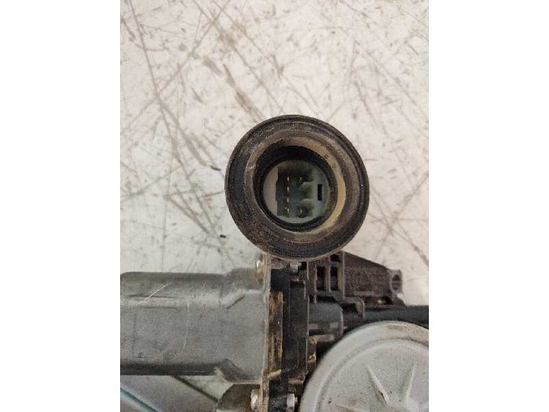 Recambio de elevalunas trasero derecho para toyota rav 4 (a3) active referencia OEM IAM 8572035140 2621002340 