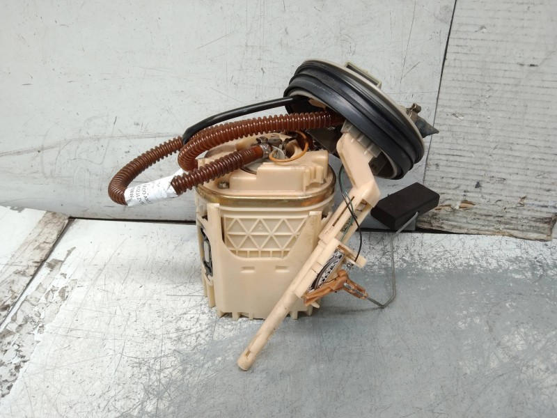 Recambio de bomba combustible para seat toledo (1l) base referencia OEM IAM 1L0919051E 228225203 