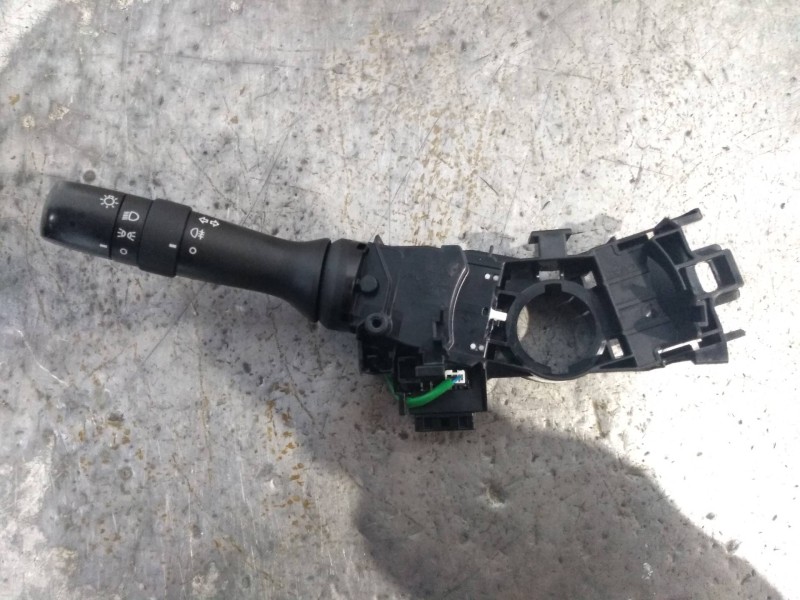 Recambio de mando luces para citroen c1 urban ride referencia OEM IAM 17J087  