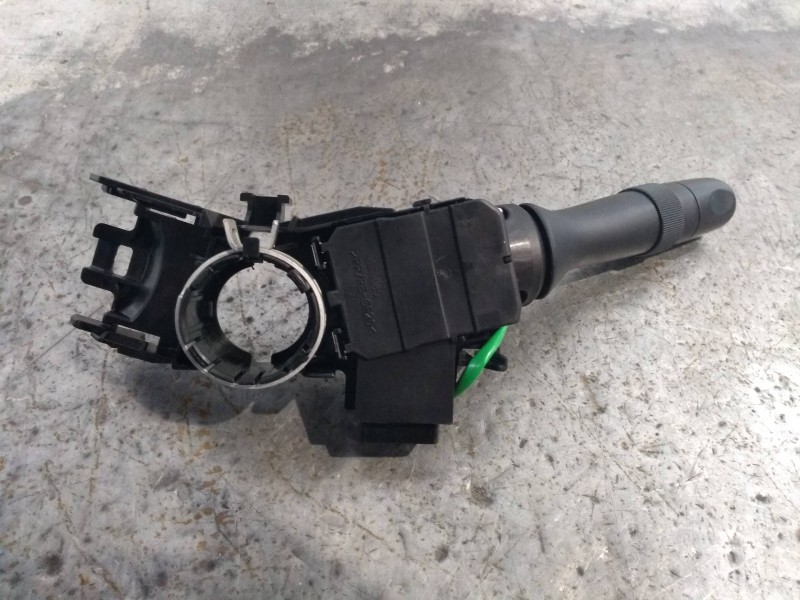 Recambio de mando luces para citroen c1 urban ride referencia OEM IAM 17J087  