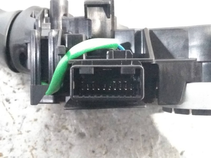 Recambio de mando luces para citroen c1 urban ride referencia OEM IAM 17J087  