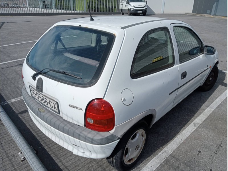 opel corsa b del año 1997