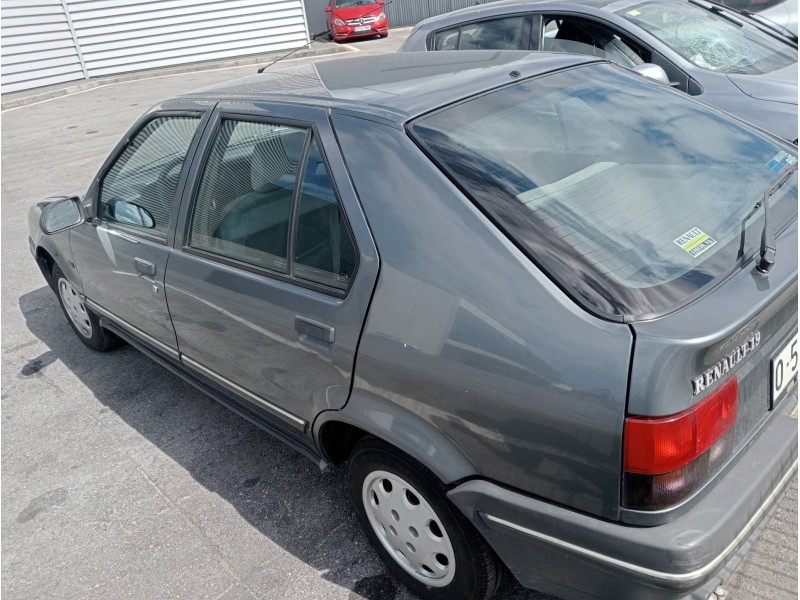 renault 19 hatchback (b/c53) del año 1989 renault 19 hatchback (b/c53) del año 1989