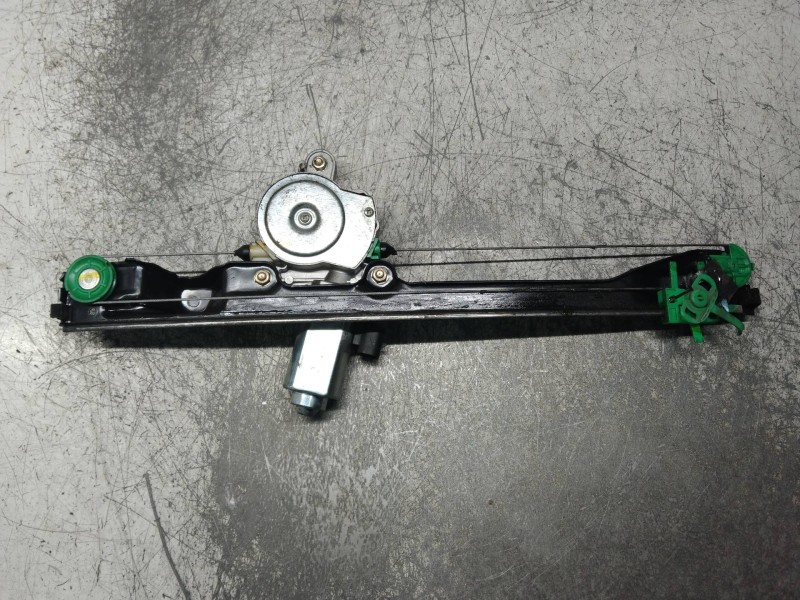 Recambio de elevalunas delantero derecho para fiat punto berlina (188) 1.9 d elx (i) referencia OEM IAM   5P