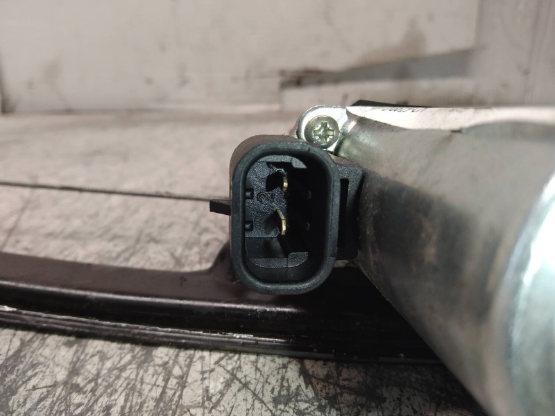 Recambio de elevalunas delantero derecho para fiat punto berlina (188) 1.9 d elx (i) referencia OEM IAM   5P