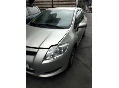 toyota auris del año 2007