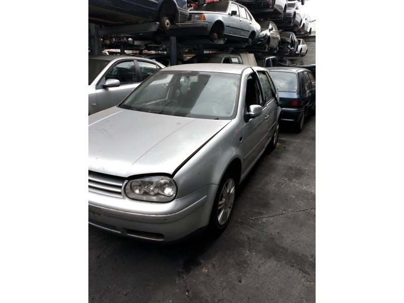 volkswagen golf iv berlina (1j1) del año 2001