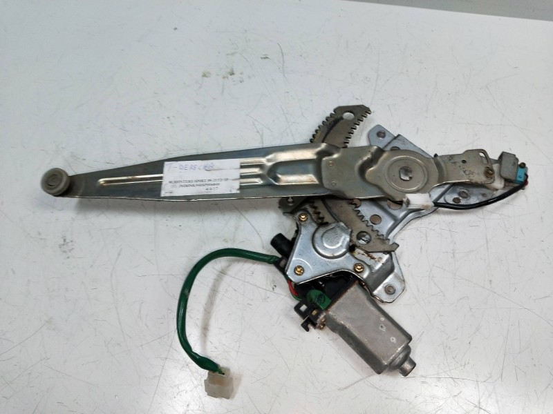 Recambio de elevalunas trasero derecho para mitsubishi montero sport (k90) referencia OEM IAM MR144538 0621006544 5P