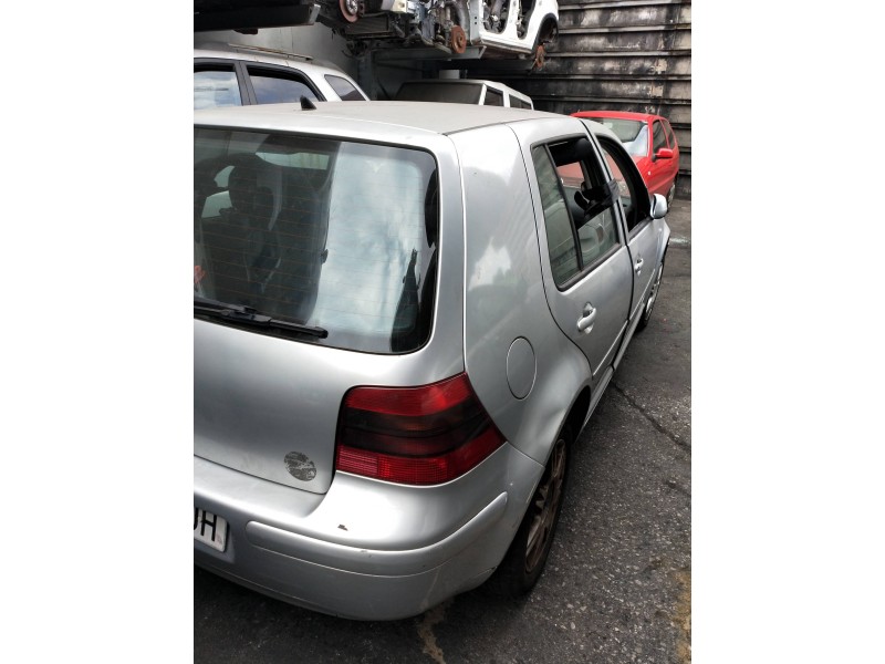 volkswagen golf iv berlina (1j1) del año 2001