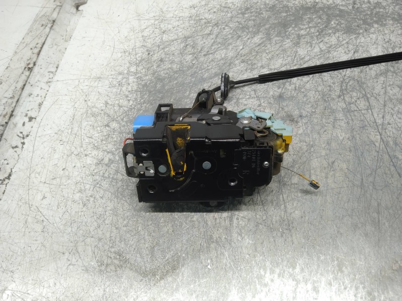 Recambio de motor cierre centralizado delantero derecho para volkswagen caddy ka/kb (2k) kombi referencia OEM IAM 3D1837016AC  5